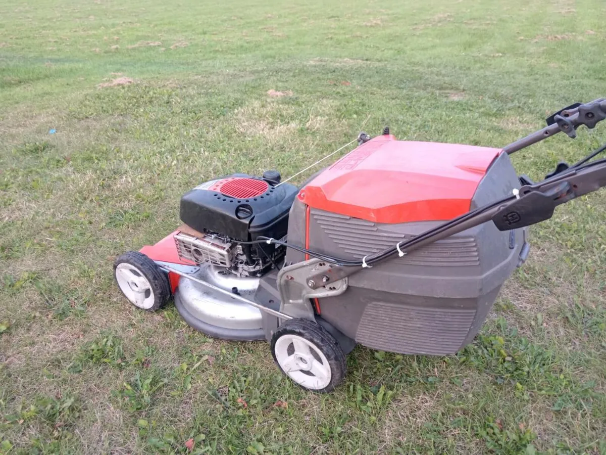 Lawnmowers - Image 4