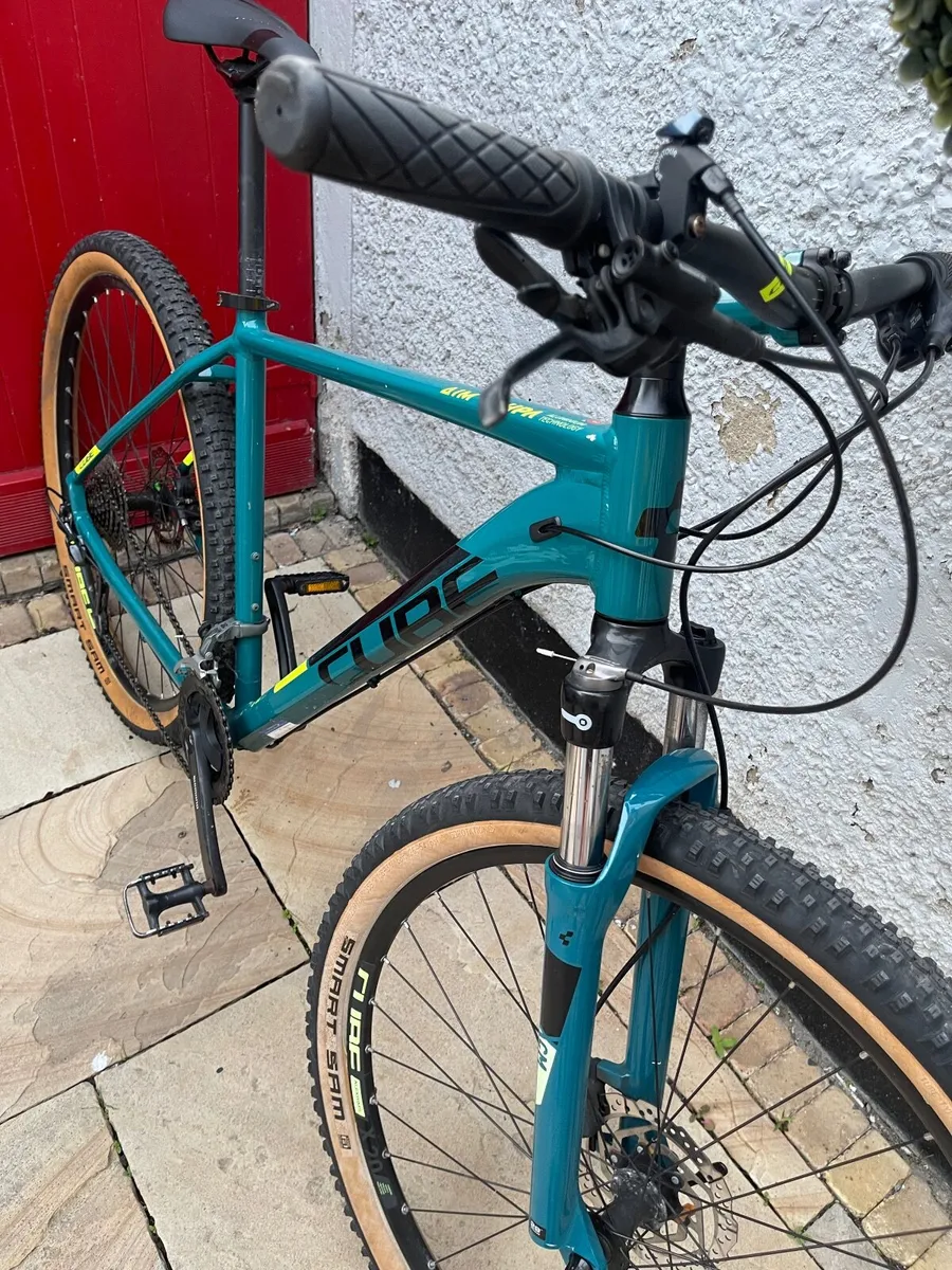 Mountain Bike - Image 1