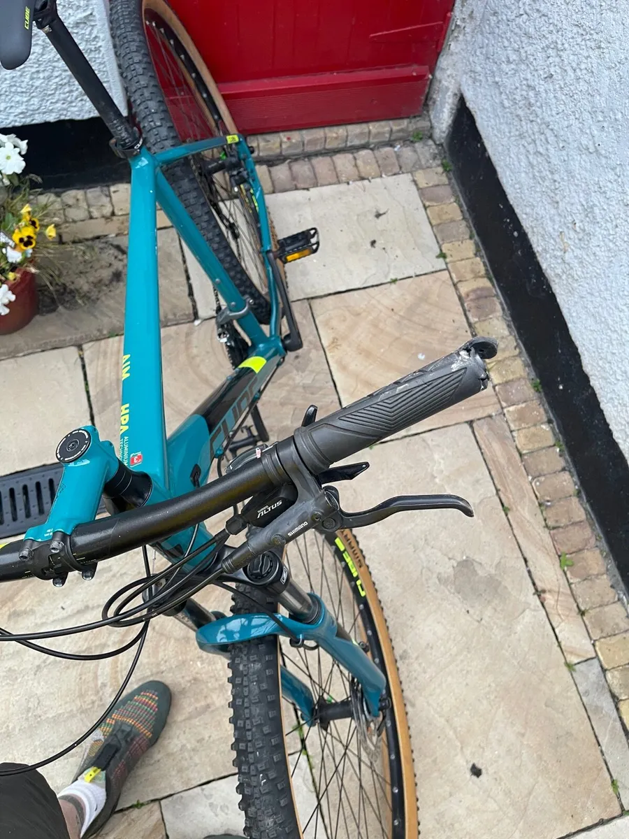 Mountain Bike - Image 2