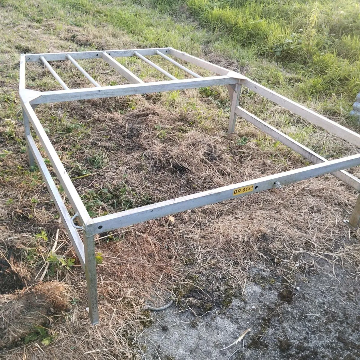 Pickup roof rack