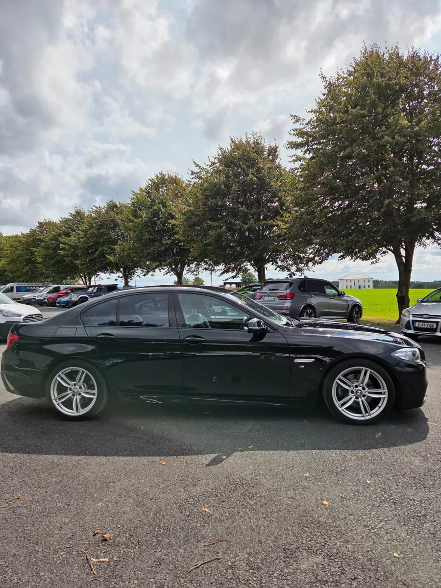 BMW 5-Series 2015 - Image 3