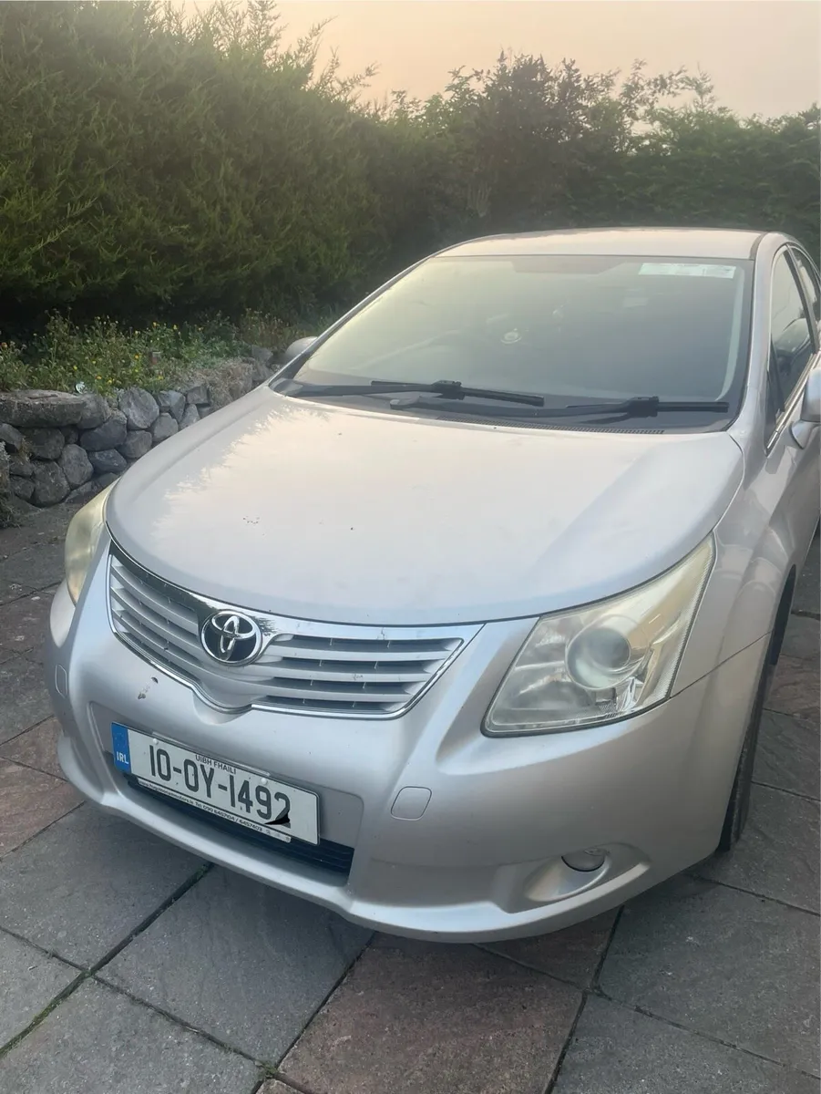TOYOTA AVENSIS - Image 1