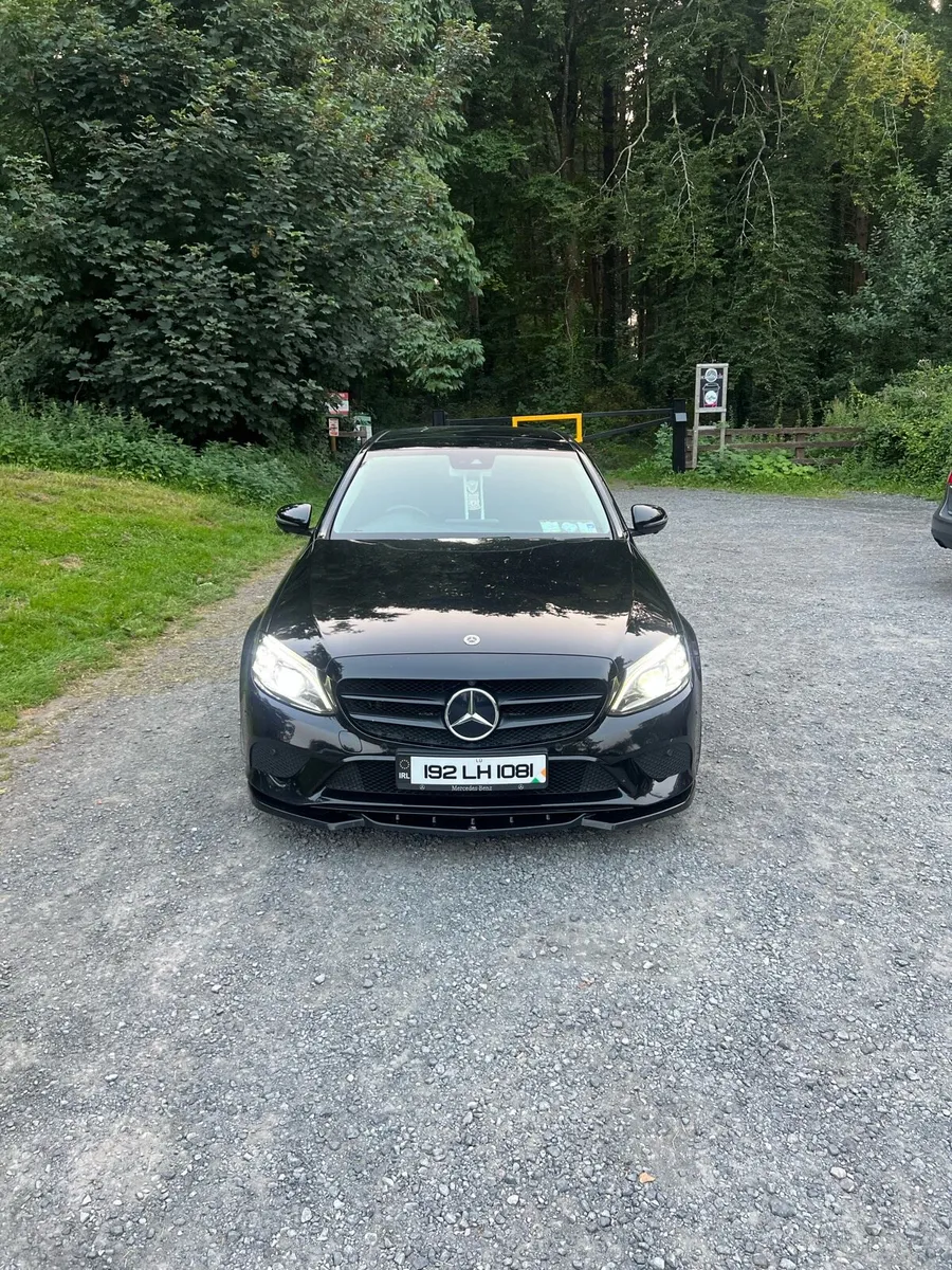 Mercedes C220d - Image 2
