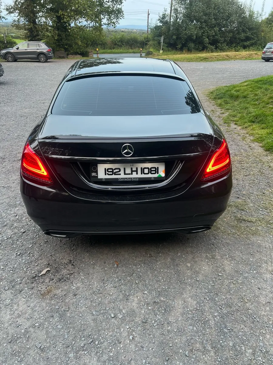 Mercedes C220d - Image 4