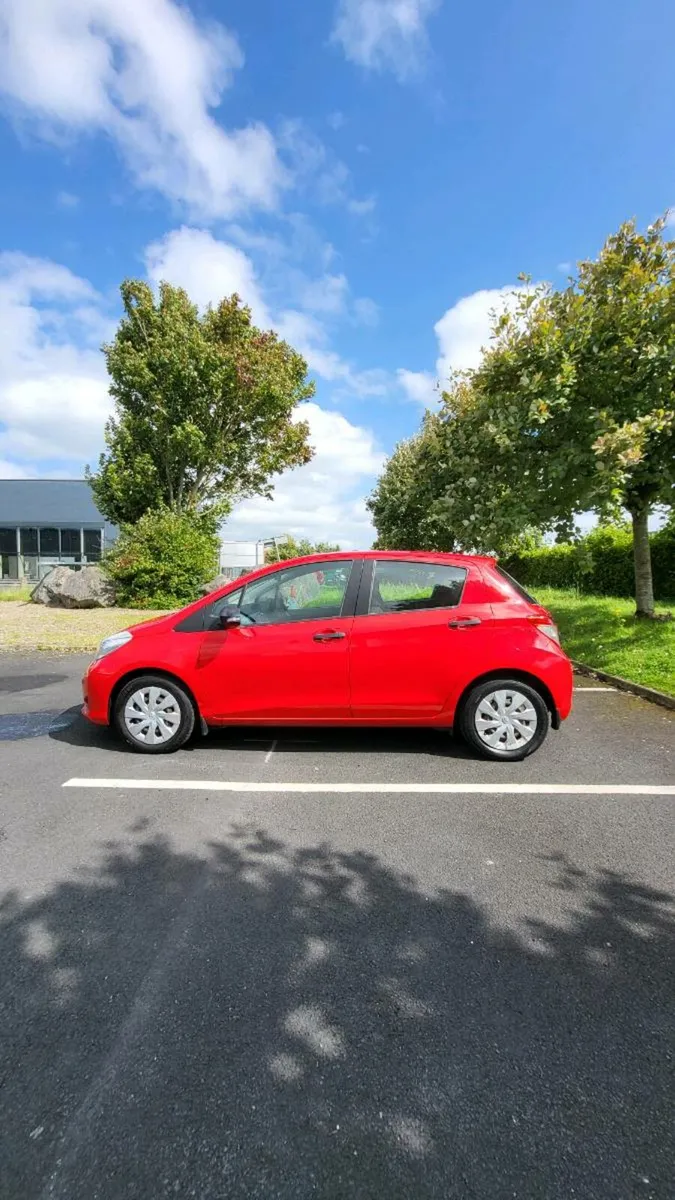 TOYOTA YARIS 1.0 PETROL NEW NCT & TAX - Image 3