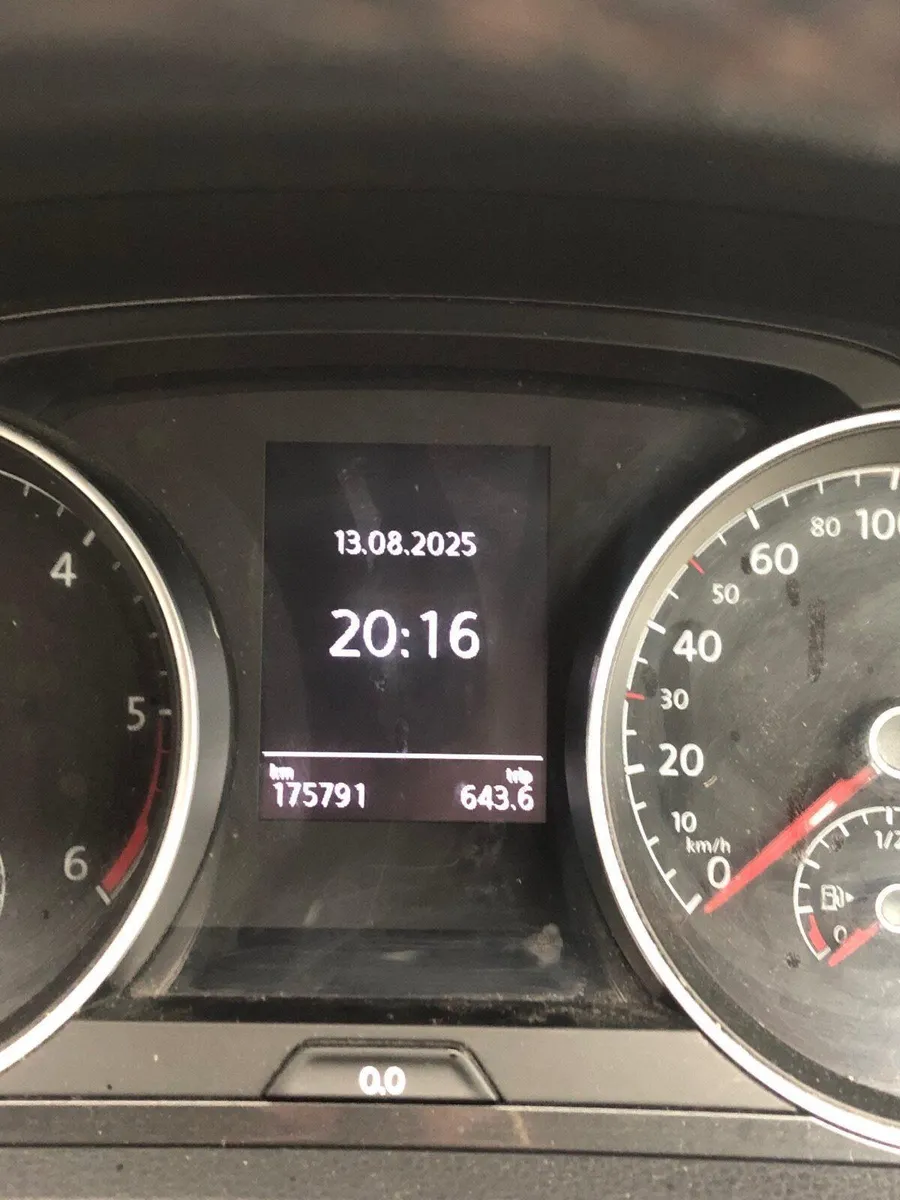 Volkswagen Golf 2018 - Image 2