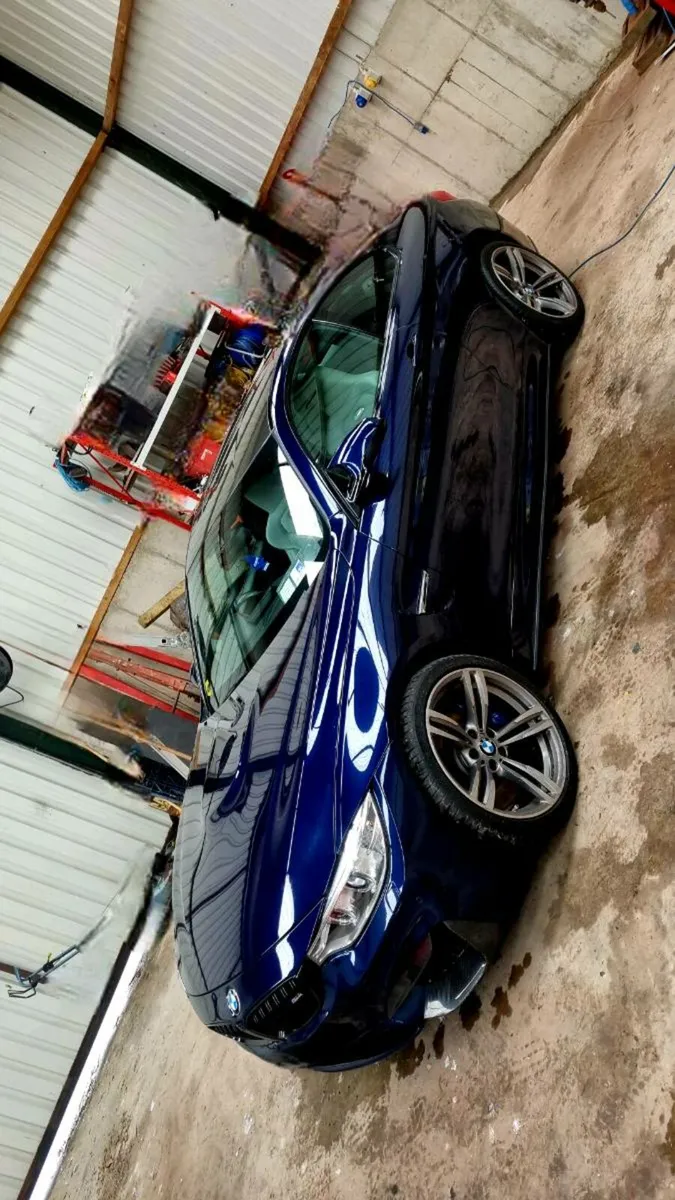BMW M4 - Image 2