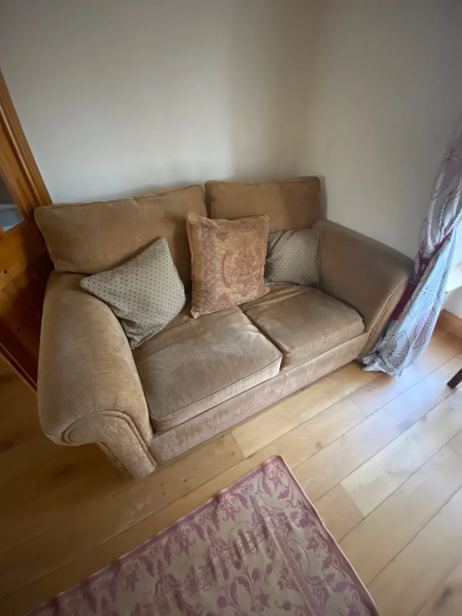 Sitting room Sofa - Image 3