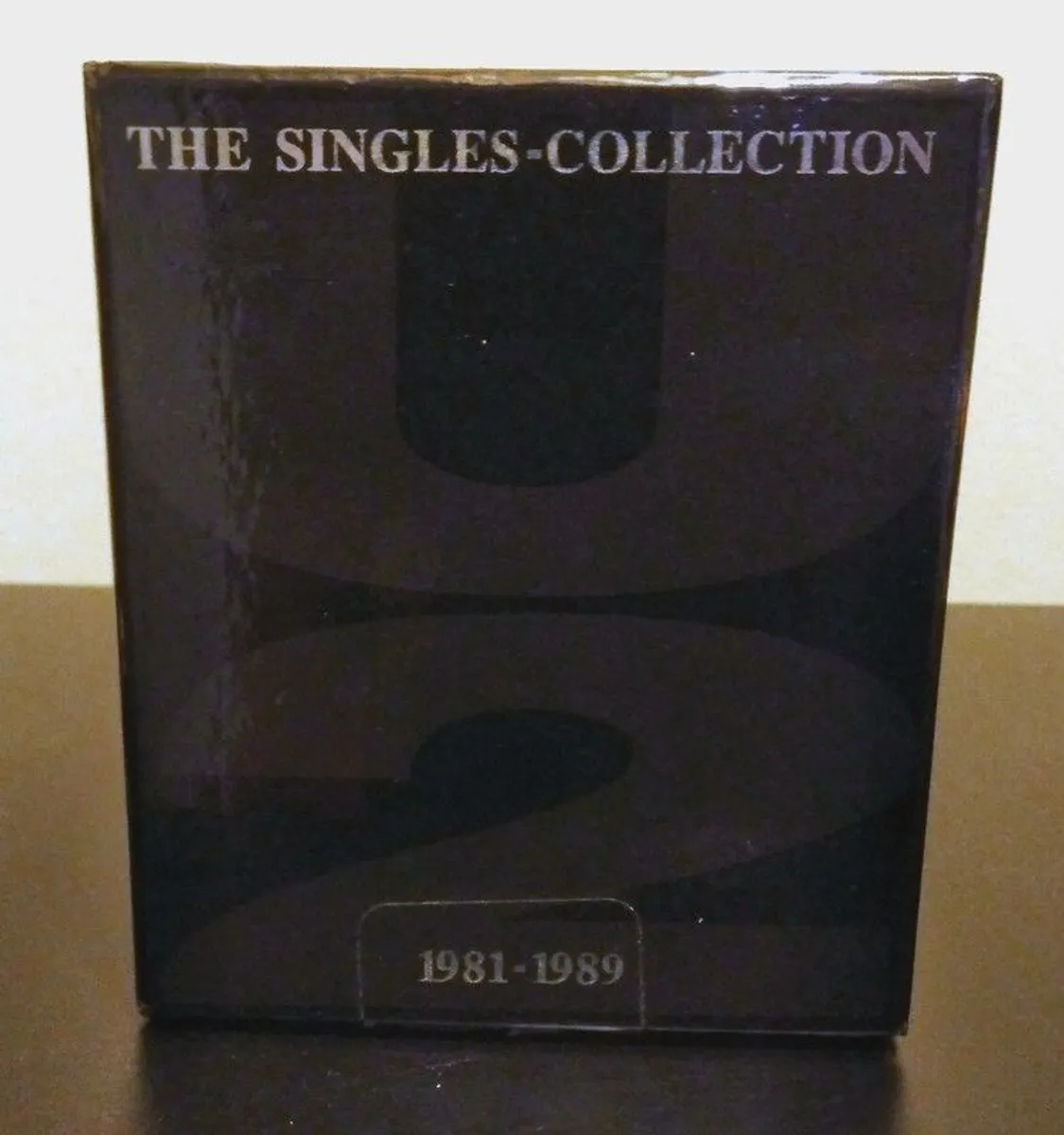 U2 The Singles Collection 1981 - 1989 12 CD Singles/B Sides - Image 2