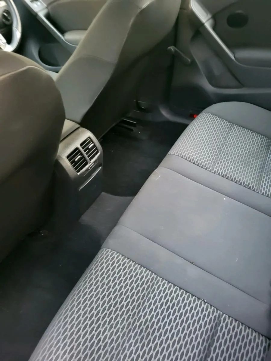 Vw golf 1.6 diesel low km - Image 4