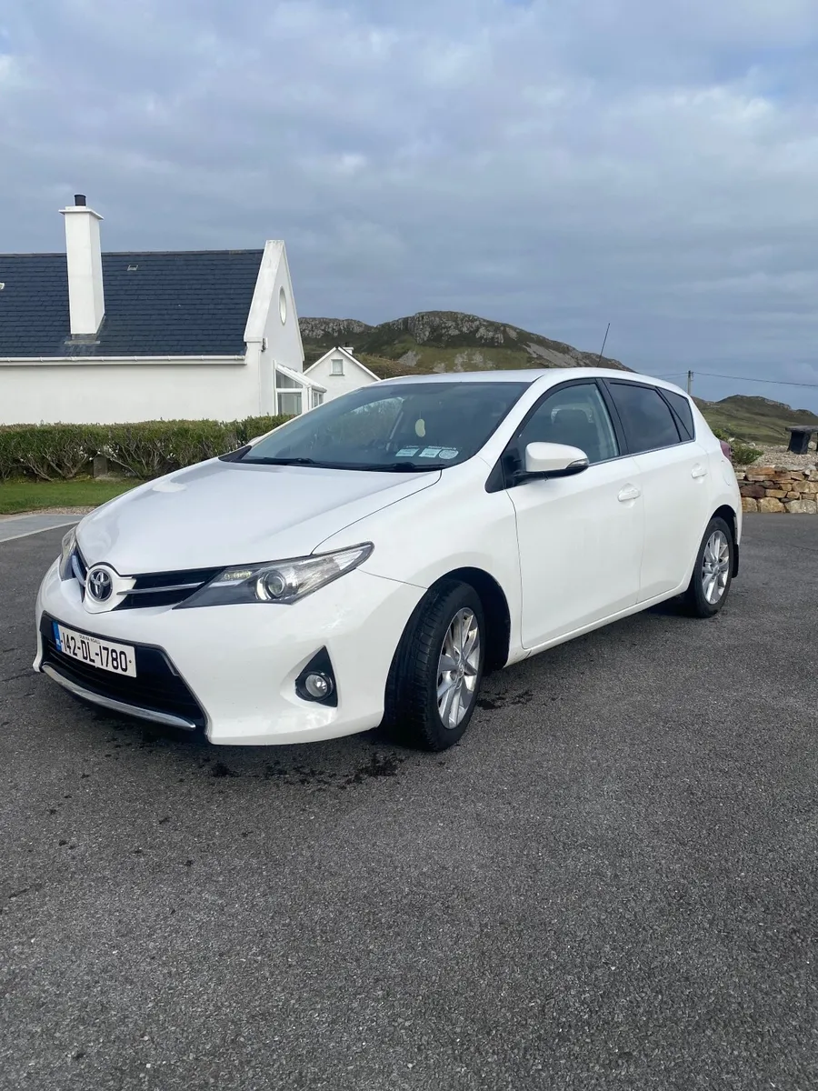 Toyota Auris 2014 - Image 3