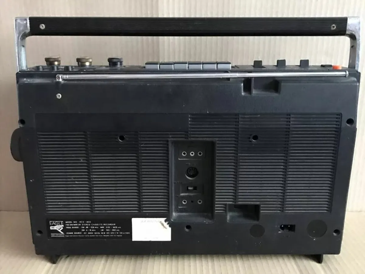 Eagle International RCS200 Portable Boombox Stereo - Image 2