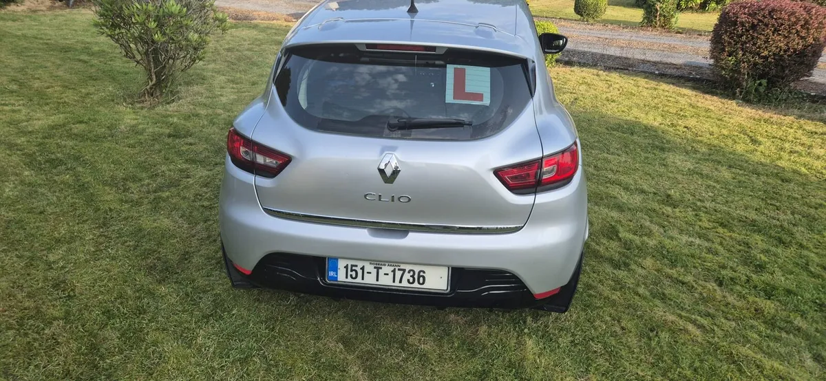 Car - Image 4