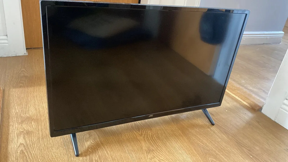 Tv - Image 1