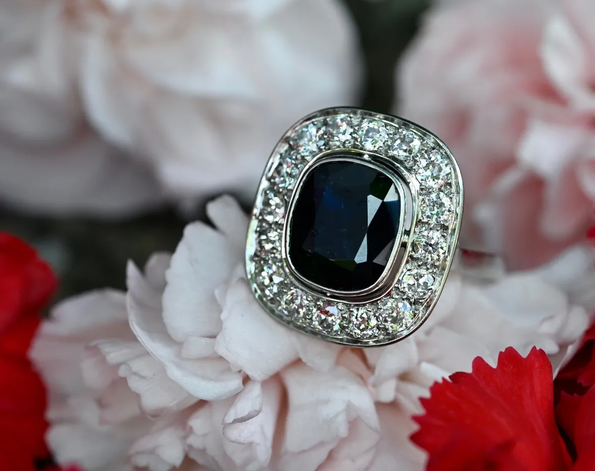 Antique Large Sapphire & Diamond Ring - Platinum - Image 3