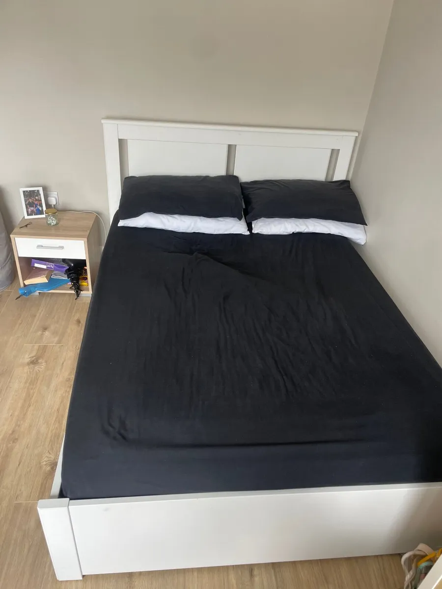 Bed - Image 4