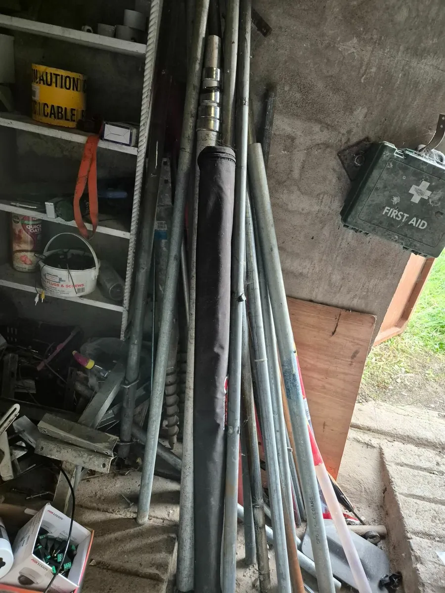 Poles and brackets for sale - Image 3