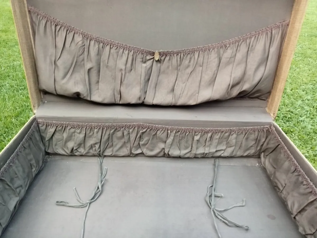 1930s suitcase - Image 3