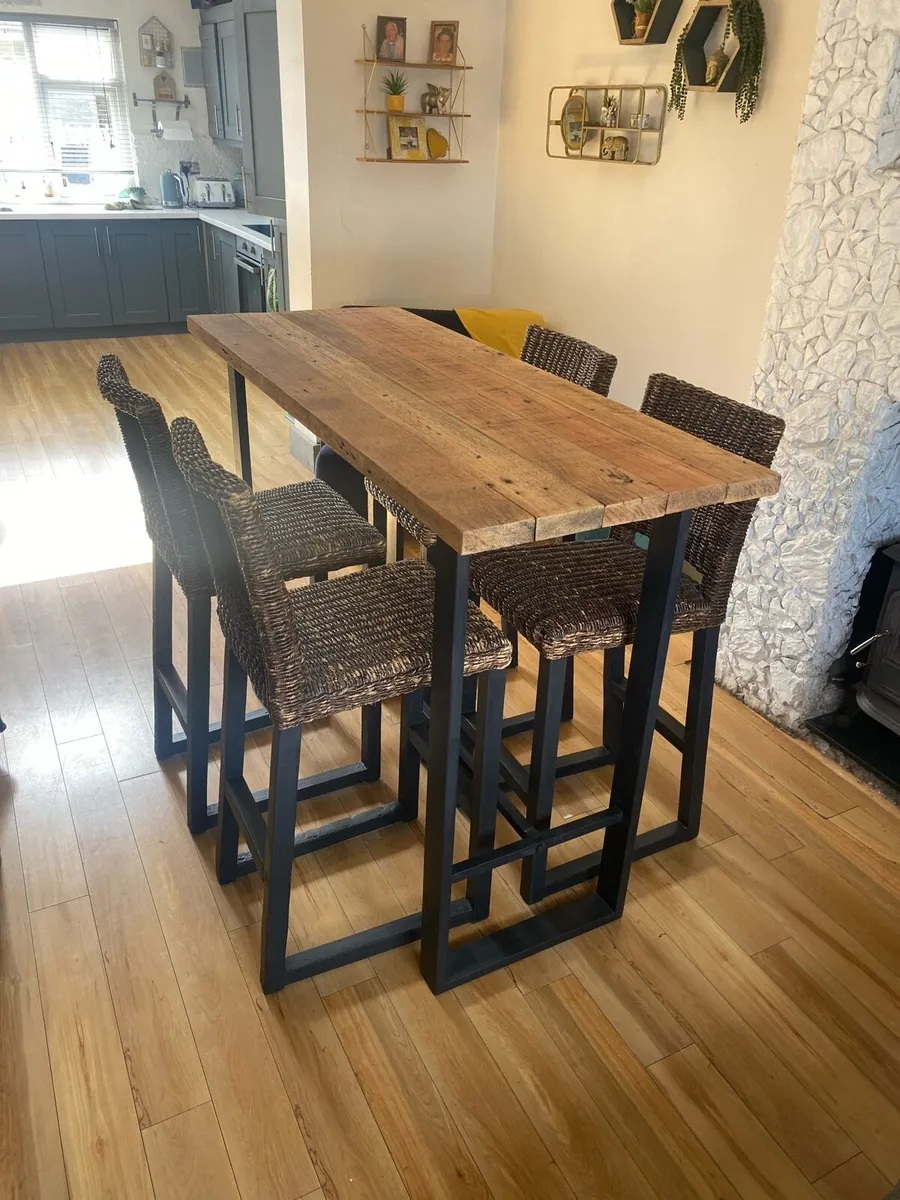 High table & chairs - Image 1