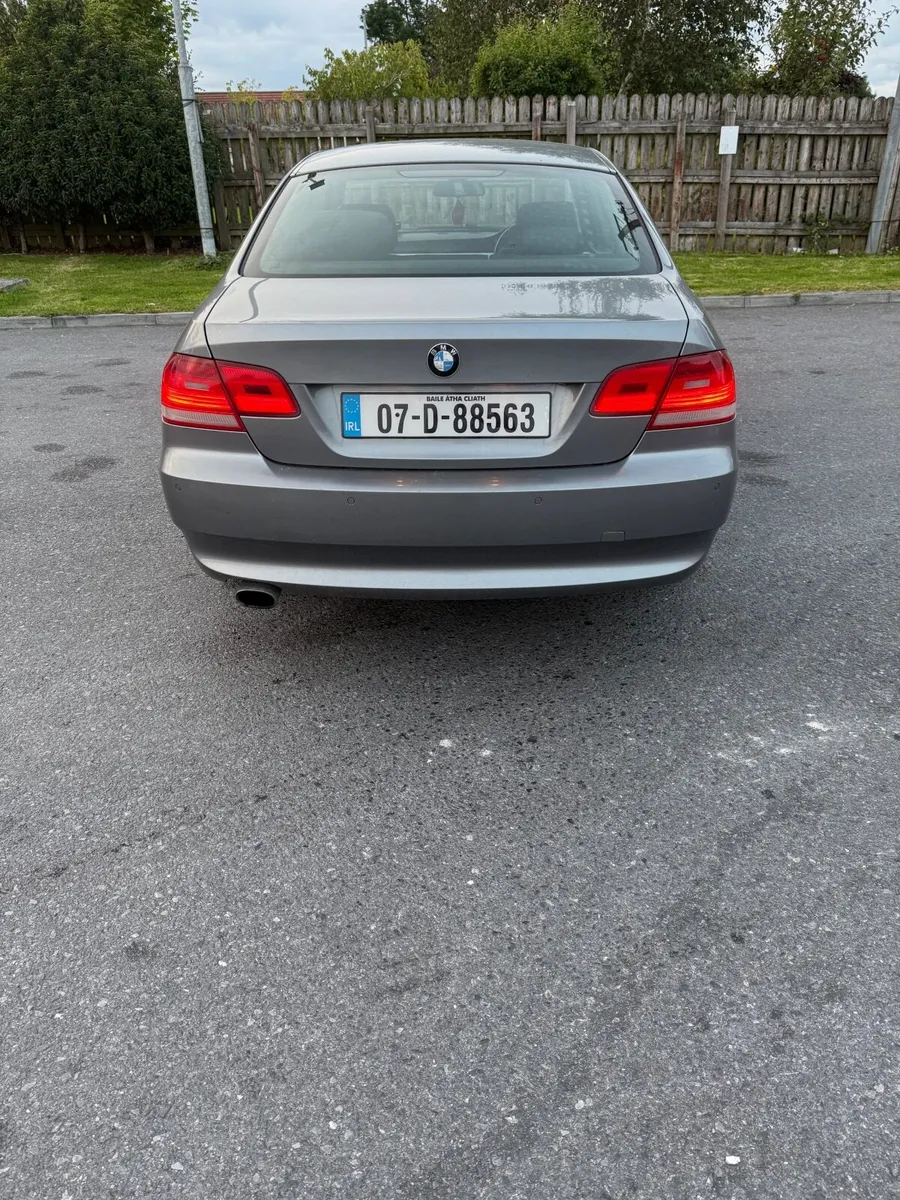 BMW 3-Series 2007 - Image 4