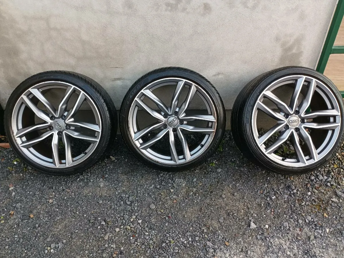 3 ONLY 20" alloys - Image 1