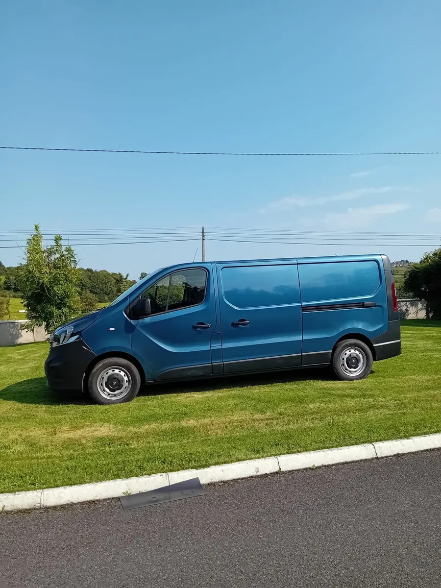 Van - Image 3