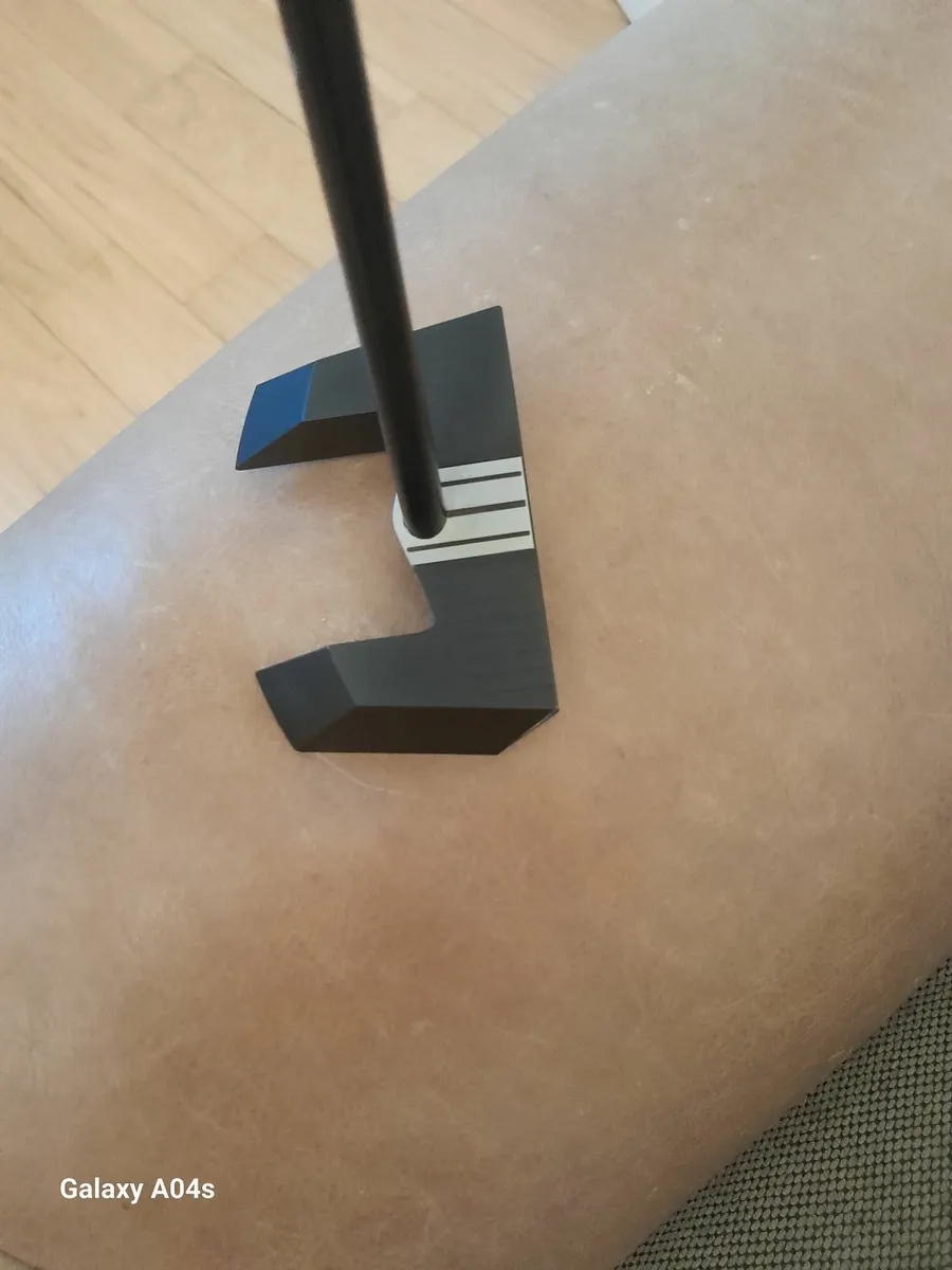 Lab mezz 1 putter - Image 2
