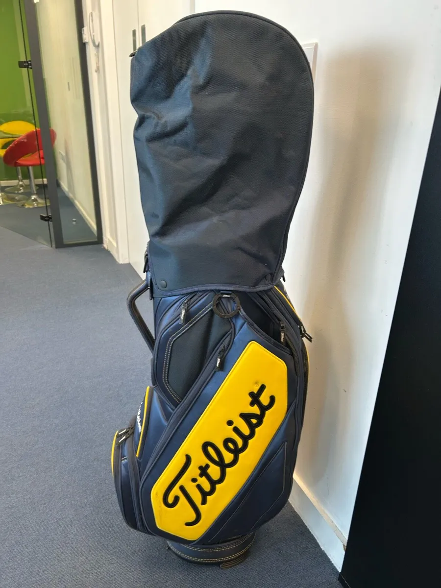 Titleist Golf Tour Bag - Image 1