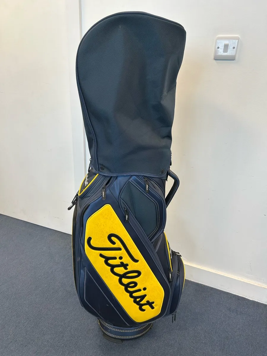 Titleist Golf Tour Bag - Image 3