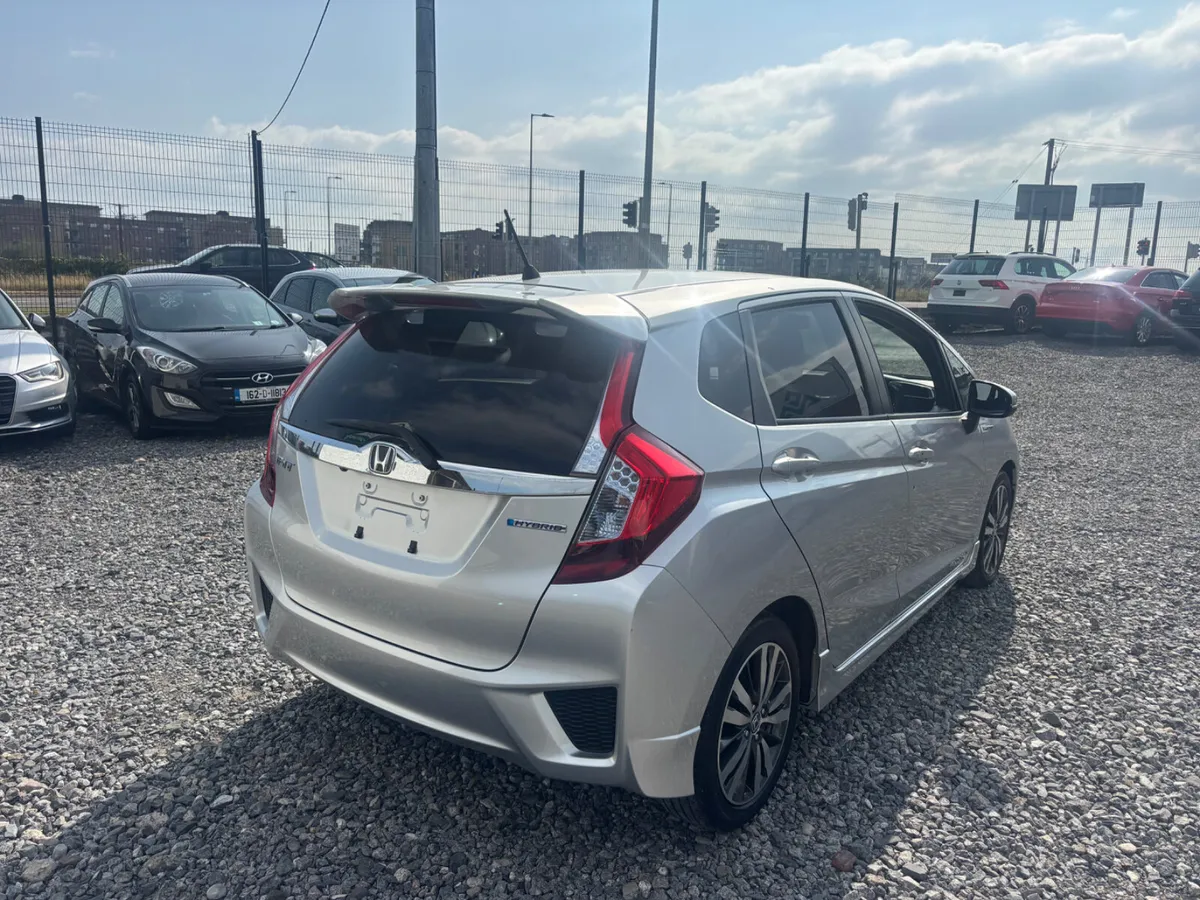 Honda Fit - Image 4