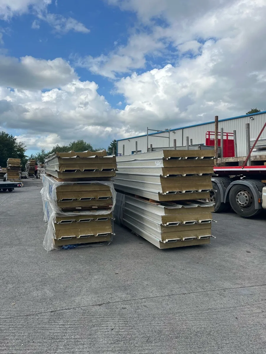 Kingspan RW panels - Image 1