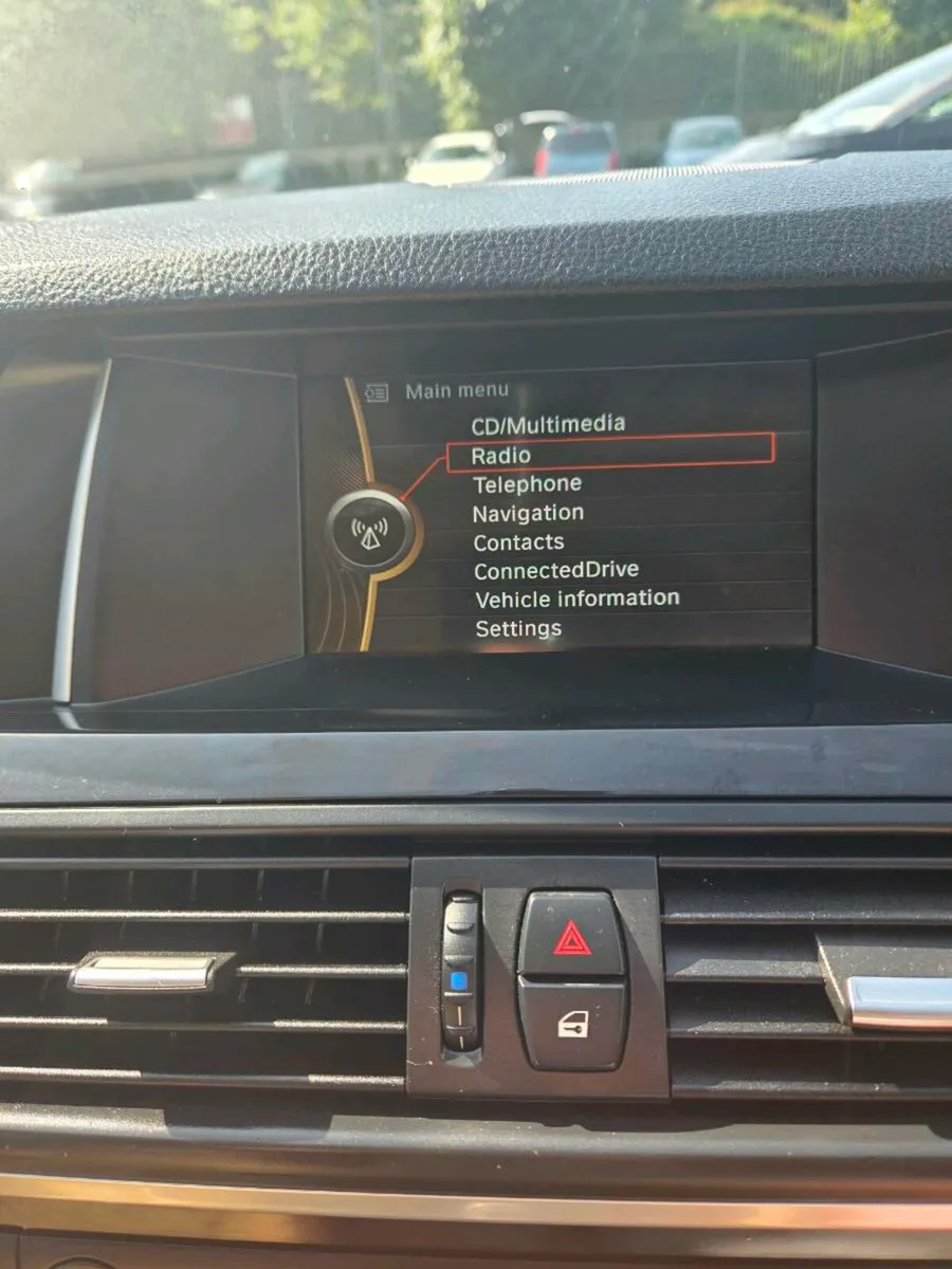BMW 520d estate - Image 4