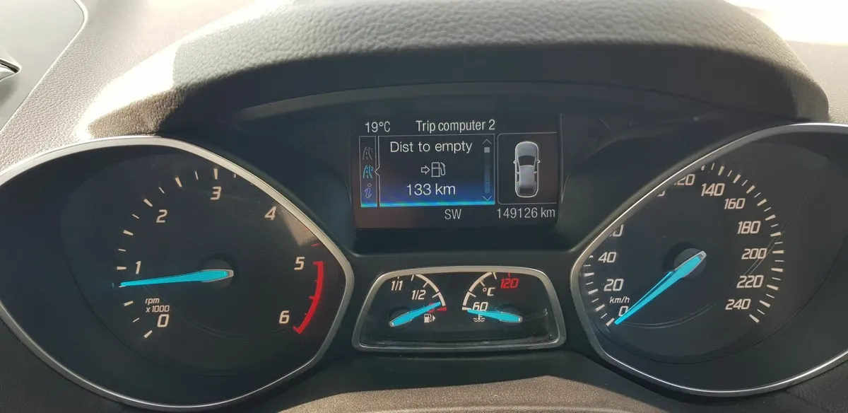 Ford Kuga 2016 - Image 3