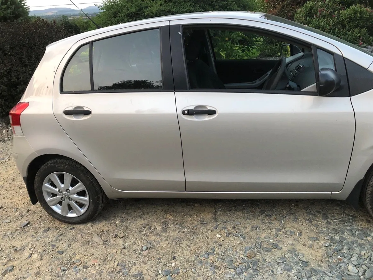Car - Image 4