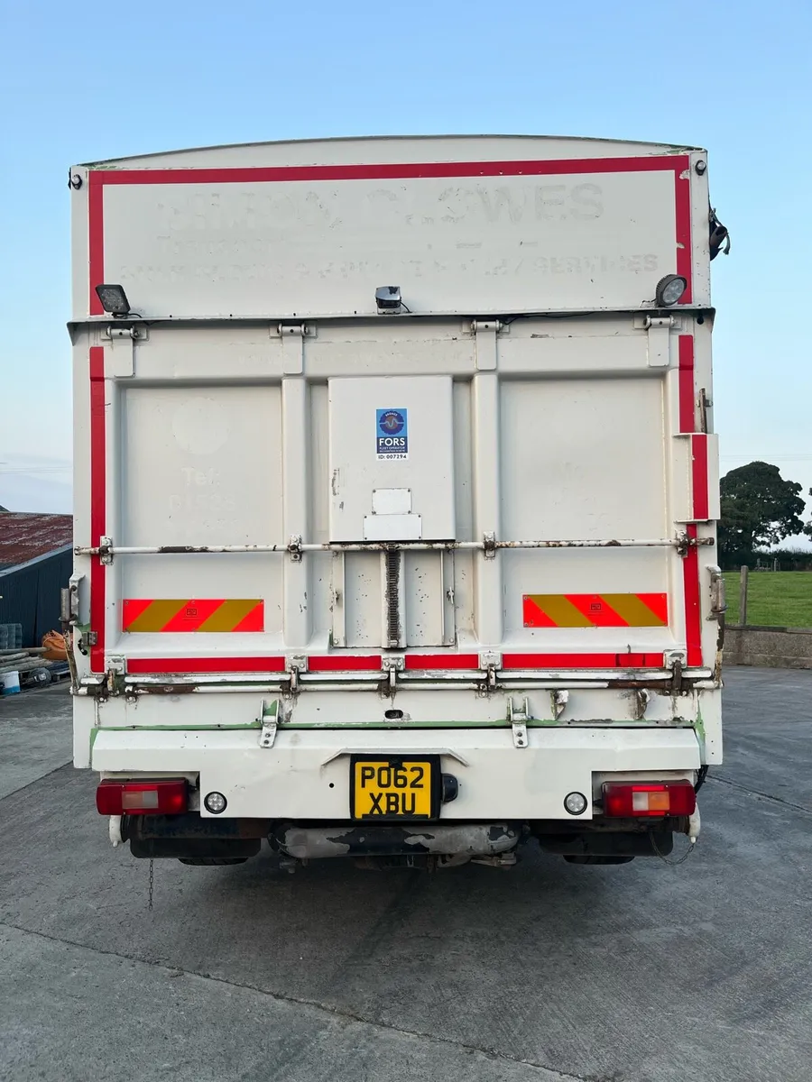 Volvo FM 420 Bulk Blower - Image 4