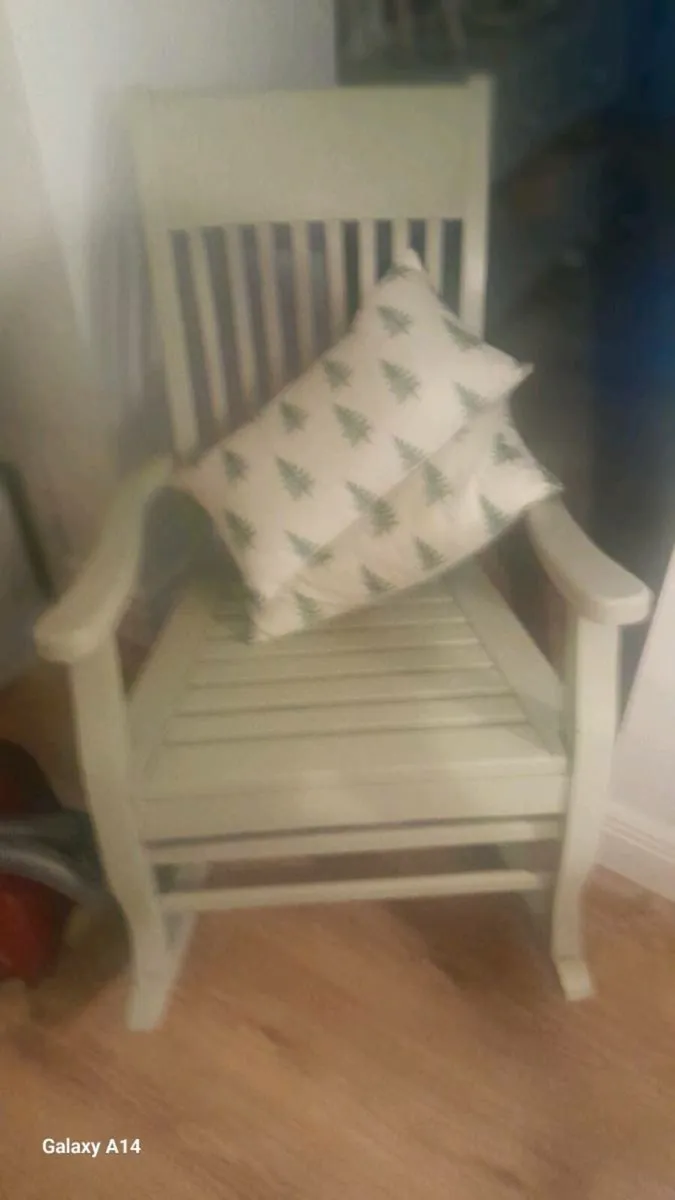 Rocking chair - Image 2