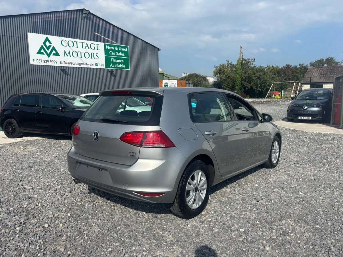 Volkswagen Golf - Image 4