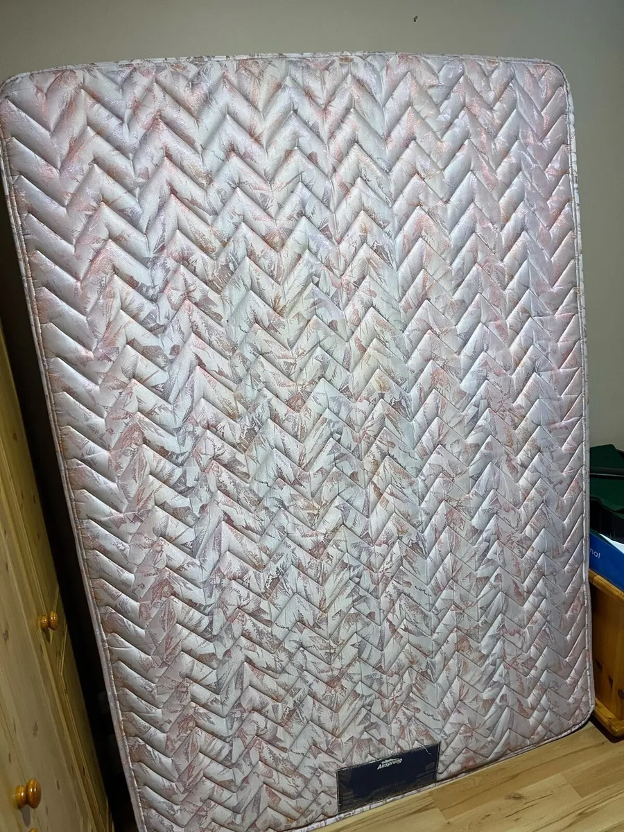 Mattress & Divan Bed - Image 1