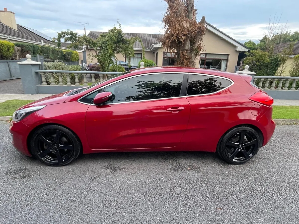 2013 Kia ProCeed 1.6 diesel - Image 2