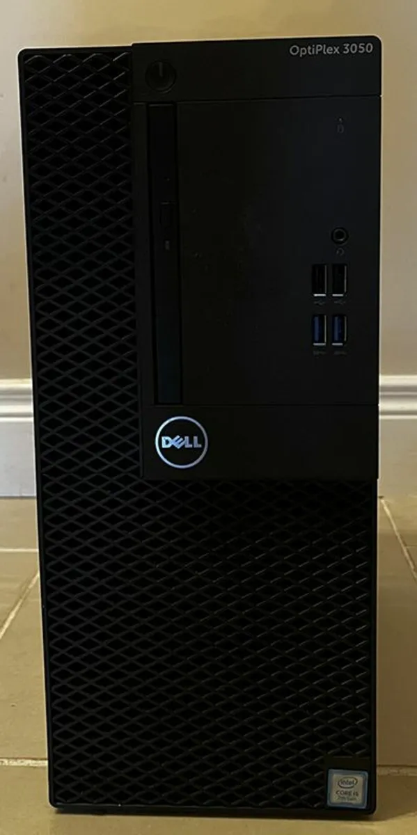 Dell Optiplex  3050 Desktop Computer - Image 1