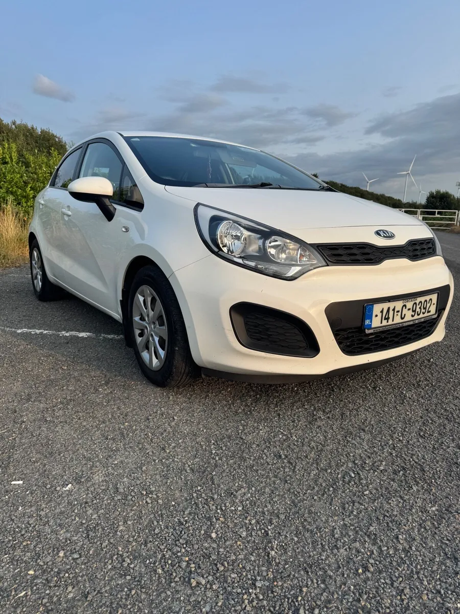 Kia Rio 2014 - Image 1