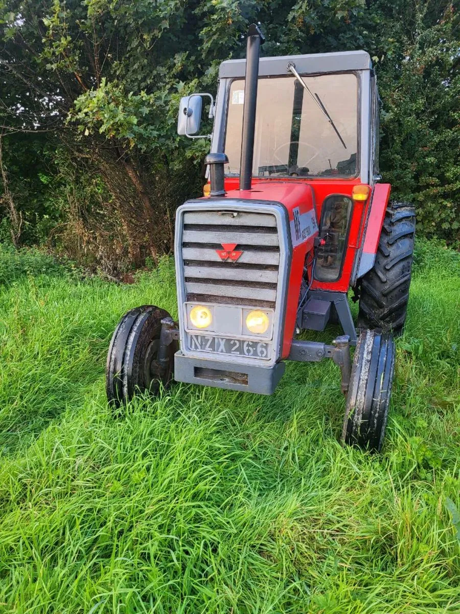 Vintage tractors - Image 1