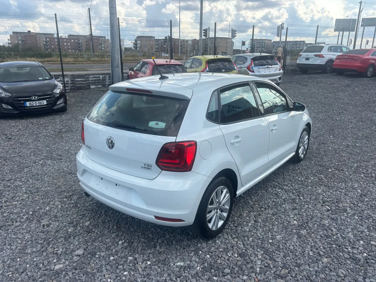 Volkswagen Polo - Image 4