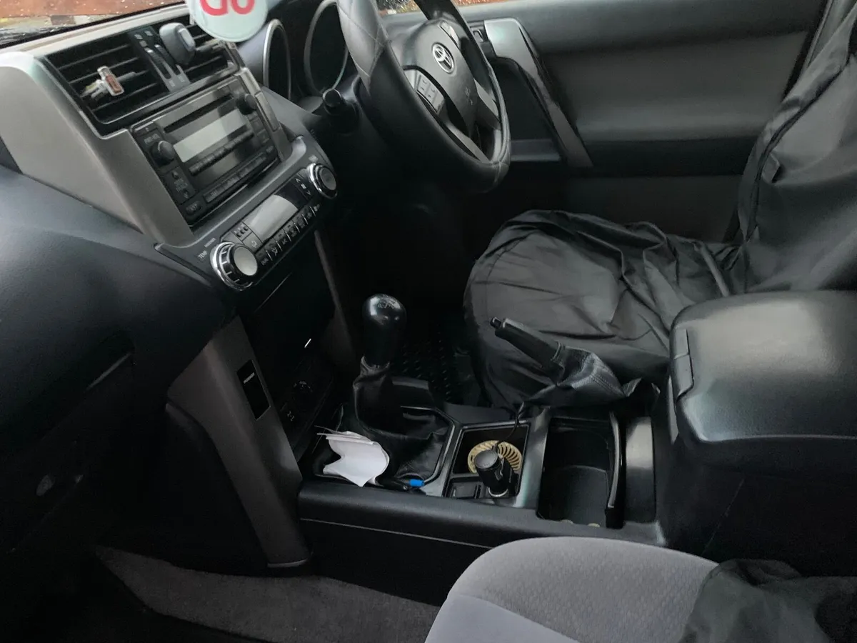 Toyota Land Cruiser 2013 - Image 4