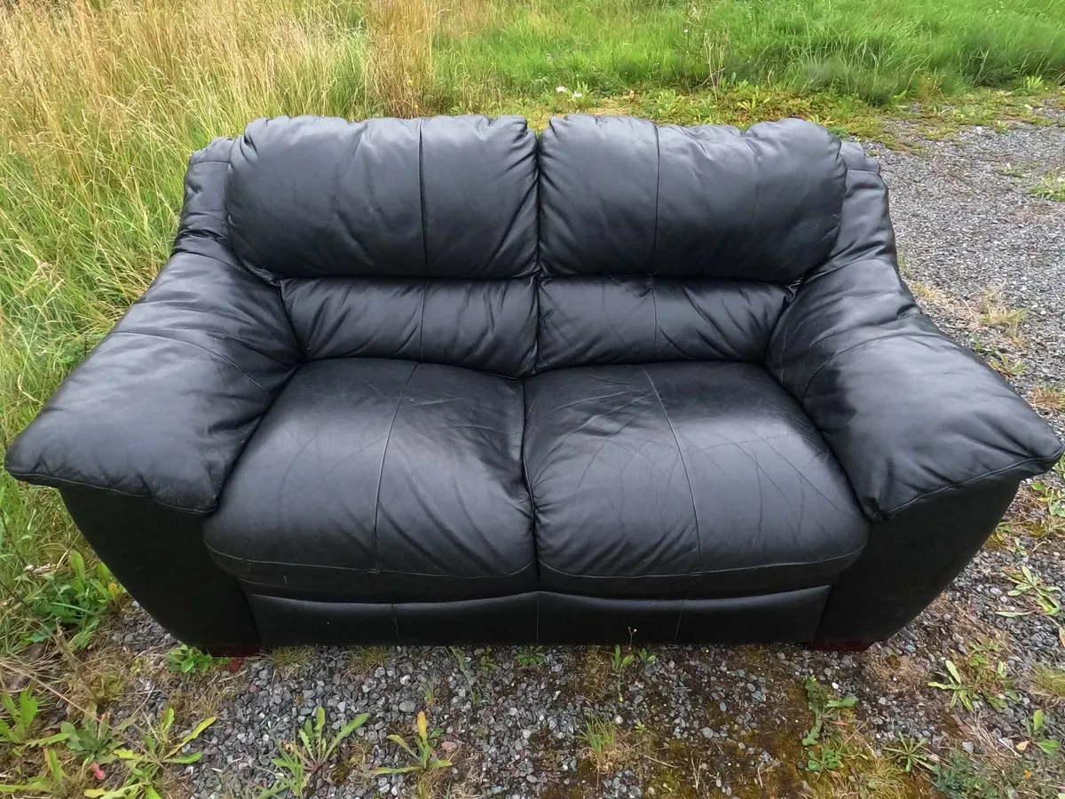 Comfy, Stylish Faux Leather Sofa – ON SALE🔥 - Image 2