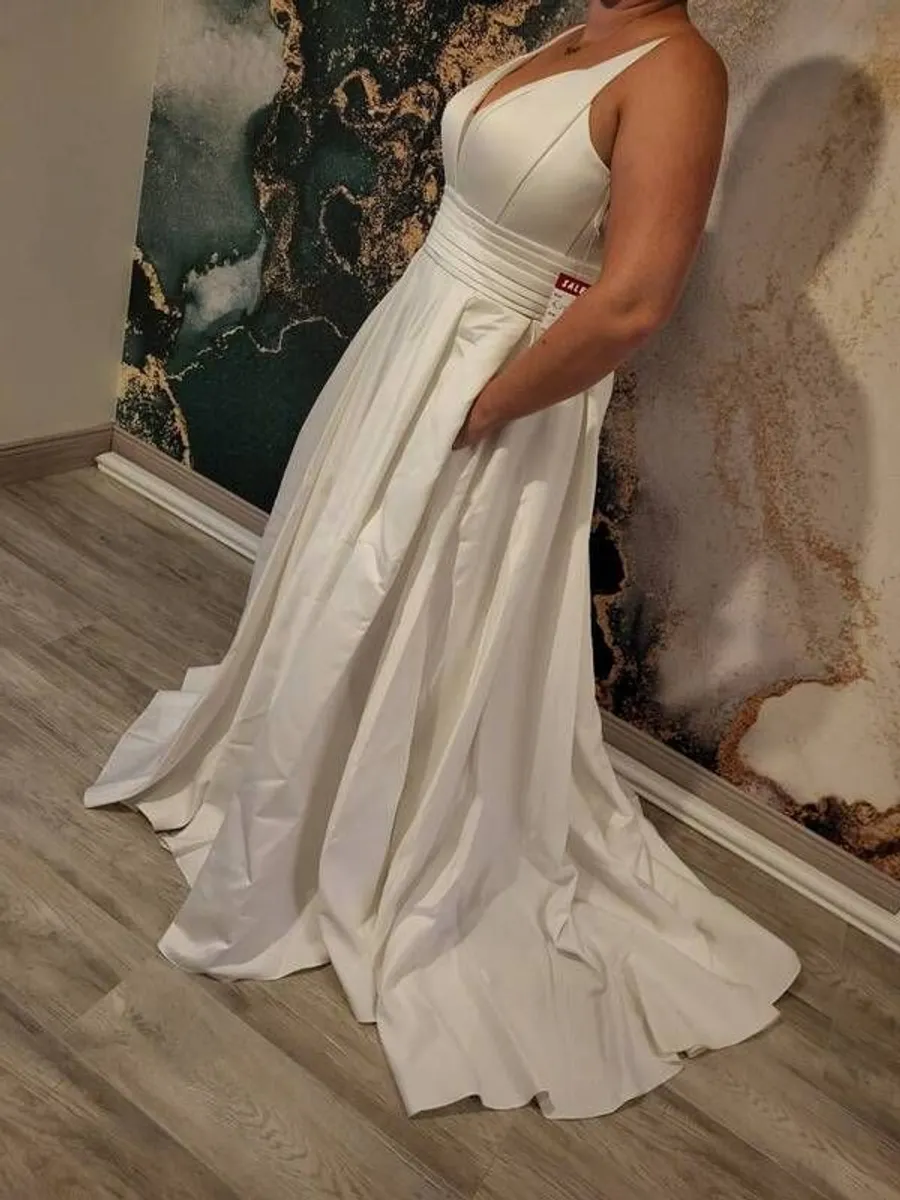 Wedding Dress -Brand New - Image 2