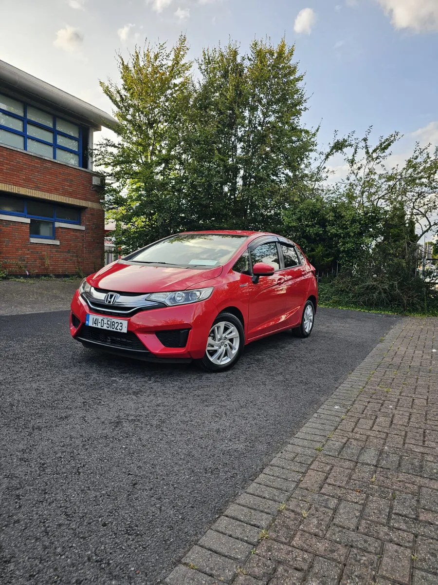 Honda Fit Hybrid 2014 Automatic - Image 1