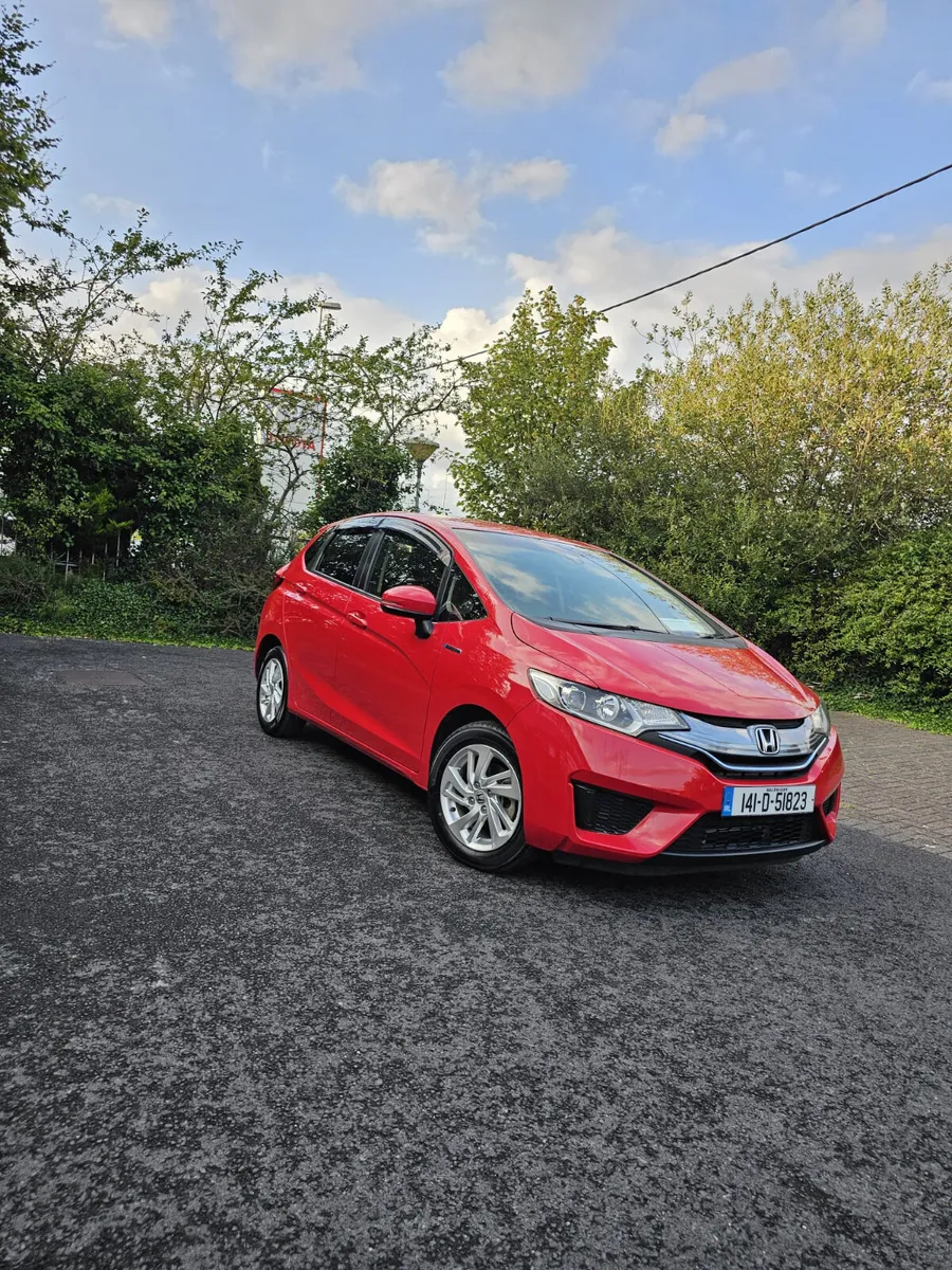 Honda Fit Hybrid 2014 Automatic - Image 4