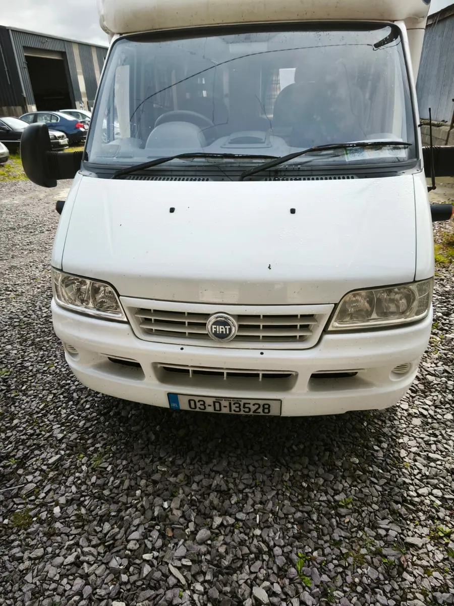 2003 RHD Low Profile 4 Berth Low Miles - Image 4