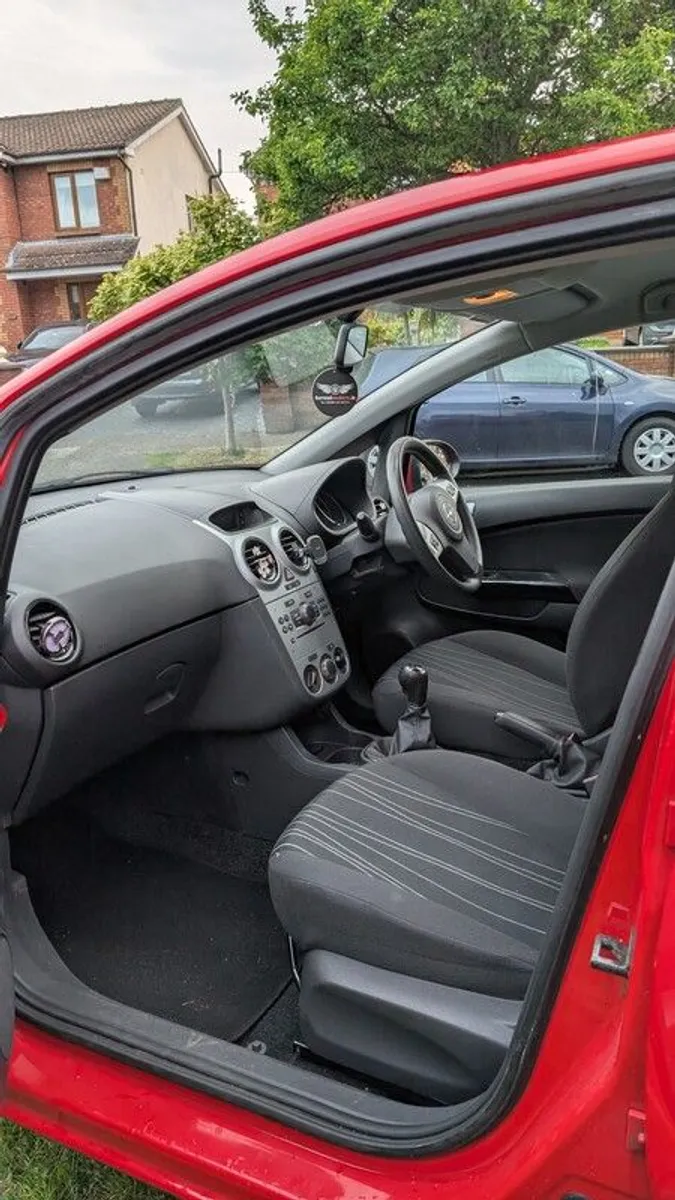 2011 Opel Corsa - Image 2